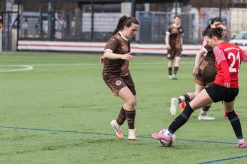 Bild 39 - wBJ FC St. Pauli - Walddoerfer SV : Ergebnis: 3:4